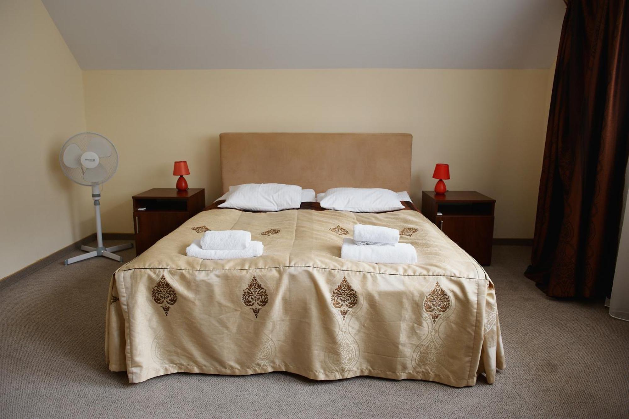 Hotel Marina Nielisz 部屋 写真